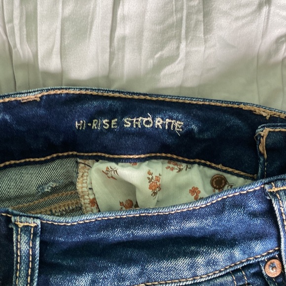 American Eagle Jean Shorts - Picture 5 of 8